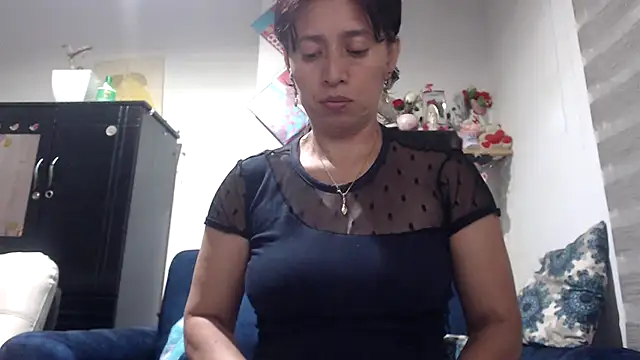 Snapshot of sexy_mary_69 chatting on 11/06/25, 11:48 sexy mary 69 online show from 11/06/25, 11:48