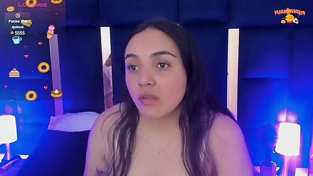 Snapshot of rebecaandpamela chatting on 12/20/24, 02:38 rebecaandpamela online show from 12/20/24, 02:38