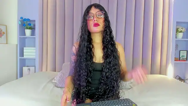 BriaConner  online show from 01/09/25, 03:36