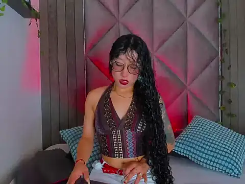 BriaConner  online show from 06/26/26, 02:49