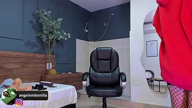 megan morgan01 online show from 09/15/25, 11:43