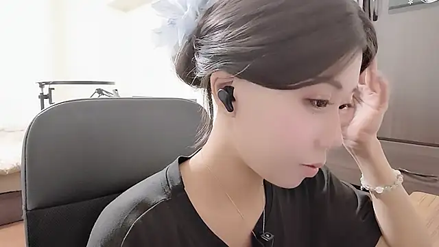 Fine-sand online show from 10/29/25, 01:24