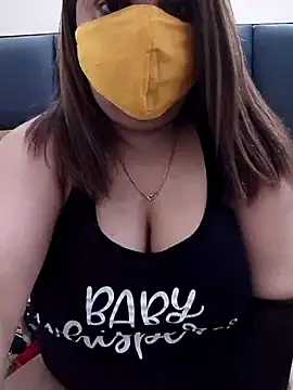 Snapshot of Naughty-Trisha chatting on 02/20/26, 04:40 Naughty-Trisha online show from 02/20/26, 04:40