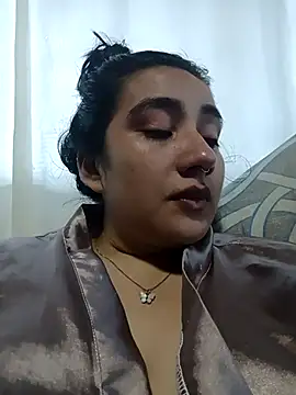 Snapshot of Hellen_Alex chatting on 11/07/25, 05:57 Hellen Alex online show from 11/07/25, 05:57