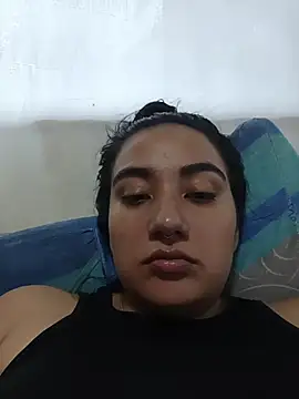 Snapshot of Hellen_Alex chatting on 12/15/25, 02:54 Hellen Alex online show from 12/15/25, 02:54