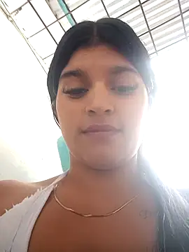 Snapshot of naughty-girl01 chatting on 12/21/24, 01:53 naughty-girl01 online show from 12/21/24, 01:53