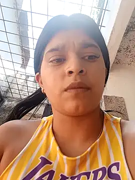 Snapshot of naughty-girl01 chatting on 01/21/25, 06:45 naughty-girl01 online show from 01/21/25, 06:45