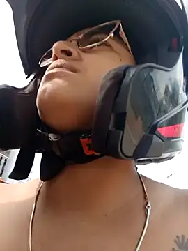 Snapshot of naughty-girl01 chatting on 01/26/25, 02:52 naughty-girl01 online show from 01/26/25, 02:52