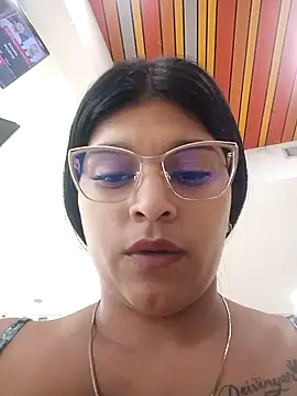 Snapshot of naughty-girl01 chatting on 02/20/25, 04:36 naughty-girl01 online show from 02/20/25, 04:36