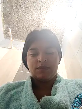 Snapshot of naughty-girl01 chatting on 03/11/25, 10:29 naughty-girl01 online show from 03/11/25, 10:29