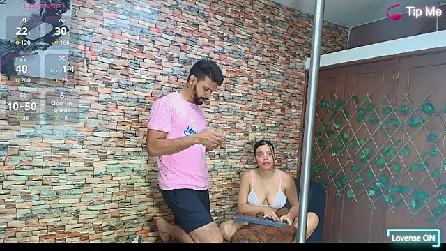 Snapshot of max_ashley_mds chatting on 12/02/25, 01:28 max ashley mds online show from 12/02/25, 01:28