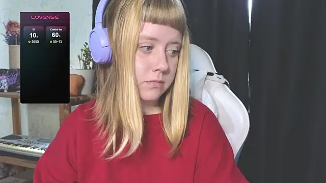 June shy0 online show from 09/21/25, 07:32