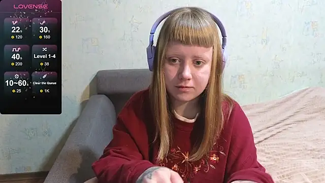 Snapshot of June_shy0 chatting on 02/04/26, 08:09 June shy0 online show from 02/04/26, 08:09