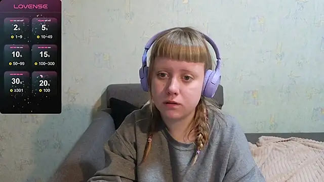 Snapshot of June_shy0 chatting on 02/06/26, 08:07 June shy0 online show from 02/06/26, 08:07