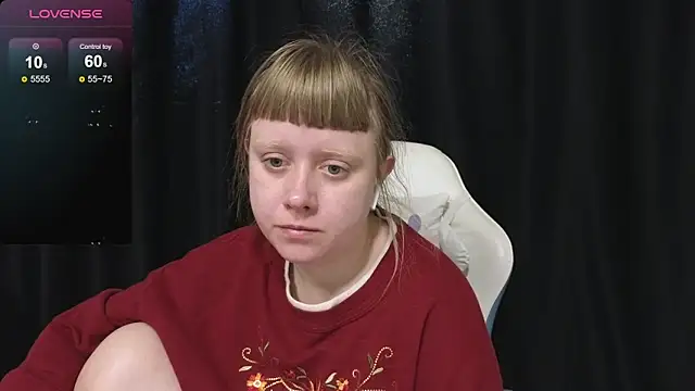Snapshot of June_shy0 chatting on 03/21/26, 08:08 June shy0 online show from 03/21/26, 08:08