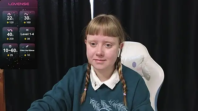 Snapshot of June_shy0 chatting on 03/26/26, 07:58 June shy0 online show from 03/26/26, 07:58