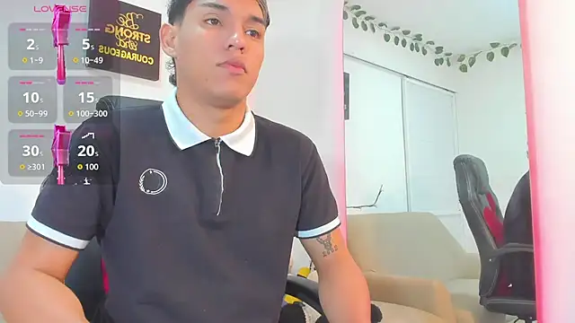 ryan carter08 online show from 10/06/25, 01:14