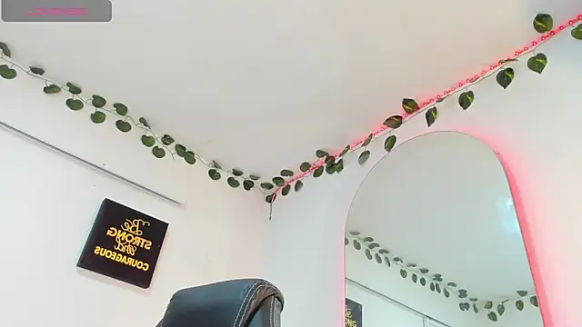 ryan carter08 online show from 10/12/25, 02:21