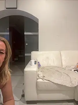 sissytrainz online show from 10/24/25, 04:31