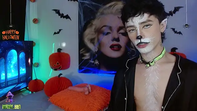 Snapshot of maxiy_001 chatting on 10/21/25, 12:22 maxiy 001 online show from 10/21/25, 12:22