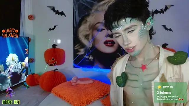 Snapshot of maxiy_001 chatting on 10/30/25, 06:15 maxiy 001 online show from 10/30/25, 06:15