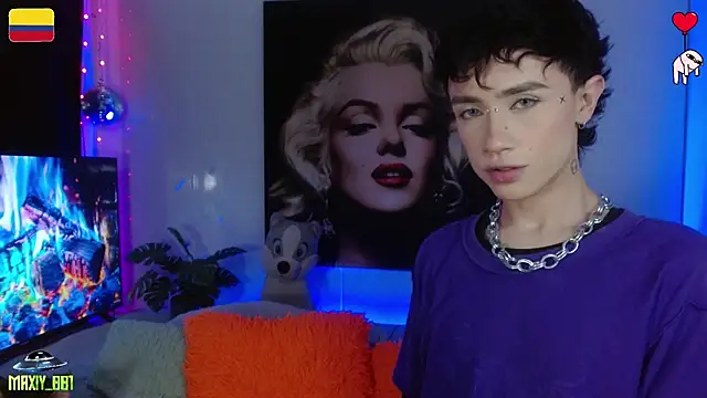 maxiy 001 online show from 07/07/26, 01:30