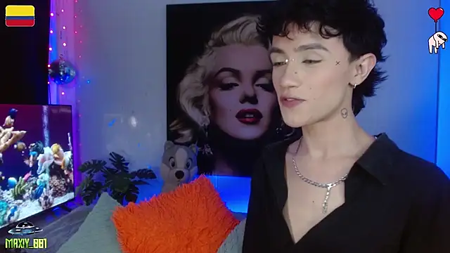 maxiy 001 online show from 07/19/26, 05:22