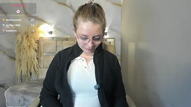  isaabellaa online show from 07/08/26, 12:42
