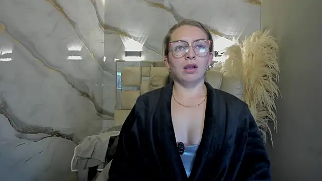  isaabellaa online show from 07/28/26, 06:20