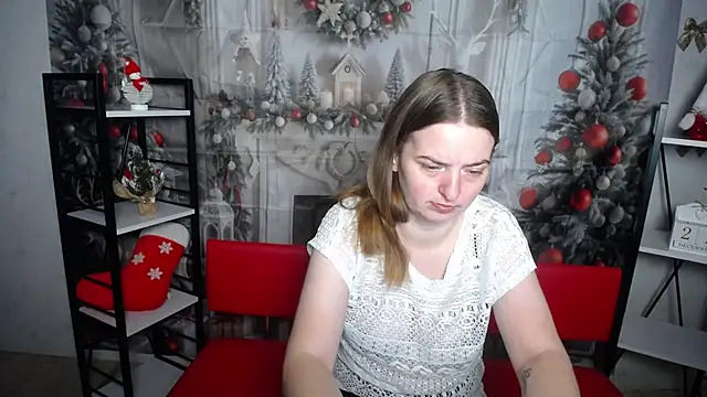 Snapshot of FreyaDak chatting on 12/21/25, 06:04 FreyaDak online show from 12/21/25, 06:04