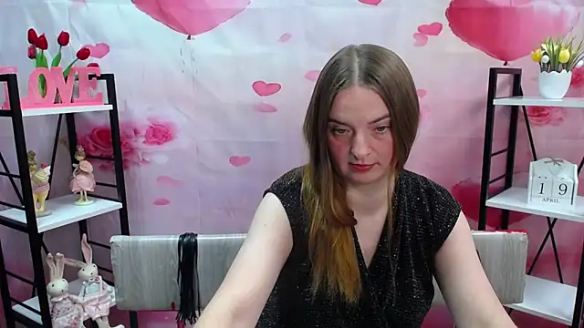 Snapshot of FreyaDak chatting on 04/19/26, 06:10 FreyaDak online show from 04/19/26, 06:10