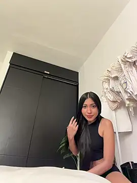Sweetnaughtygirl  online show from 06/13/26, 06:11