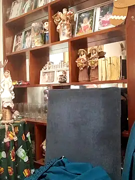 skayhot  online show from 12/07/24, 01:51