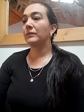 skayhot  online show from 12/12/24, 12:44