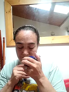 skayhot  online show from 10/24/25, 01:51