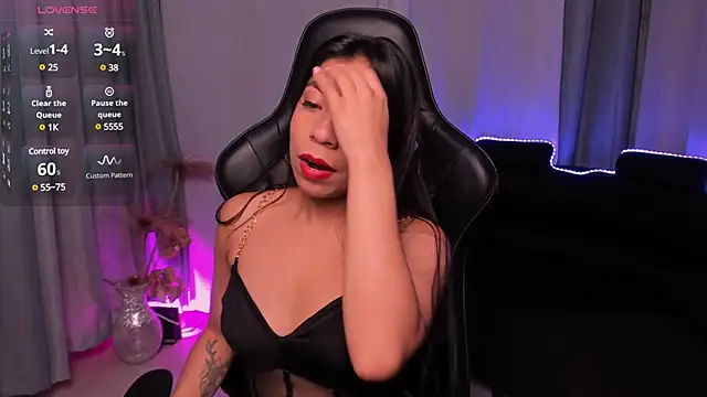 Mia Gothzx online show from 12/23/24, 12:19