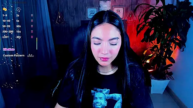 Snapshot of miichael_black chatting on 11/07/25, 09:04 miichael black online show from 11/07/25, 09:04