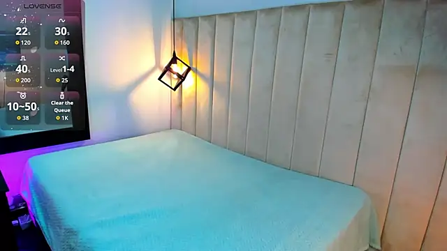 Snapshot of miichael_black chatting on 11/28/25, 10:45 miichael black online show from 11/28/25, 10:45