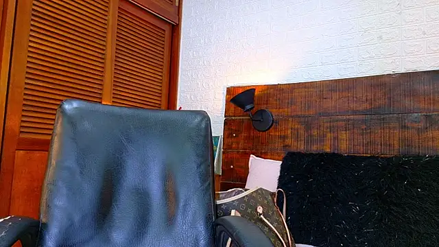 Celeste sanz online show from 09/14/25, 03:44