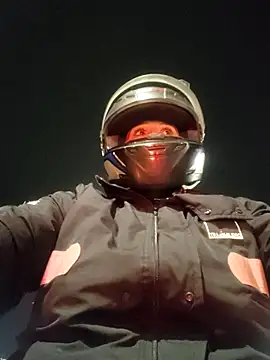 Edged Hot69 online show from 03/07/25, 10:24