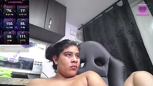 iniyalaboni online show from 12/18/24, 01:59