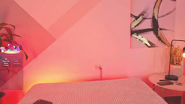 miaablack online show from 12/18/25, 08:26