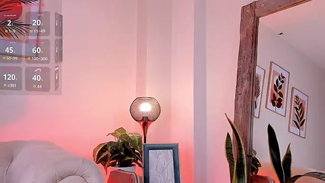 DahianaWalcott online show from 09/17/25, 07:15