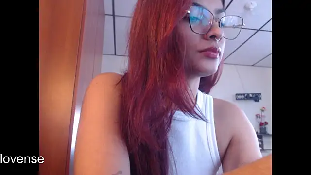 hanna beili online show from 06/12/26, 06:07