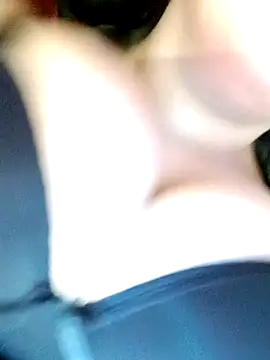 Snapshot of JAWHARA_ chatting on 12/26/24, 11:35 JAWHARA online show from 12/26/24, 11:35