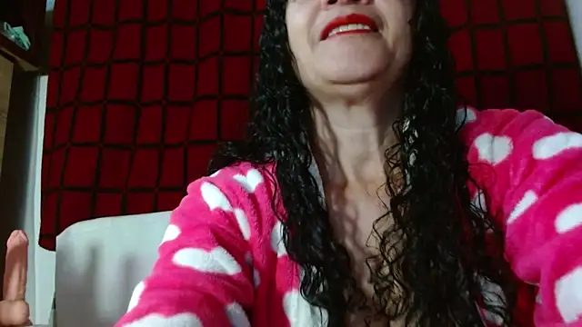 Snapshot of Tita_Madurita chatting on 06/11/26, 08:23 Tita Madurita online show from 06/11/26, 08:23