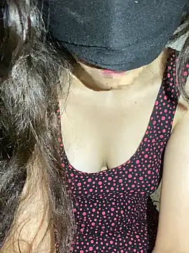 Chahrazad66 online show from 09/13/25, 01:16