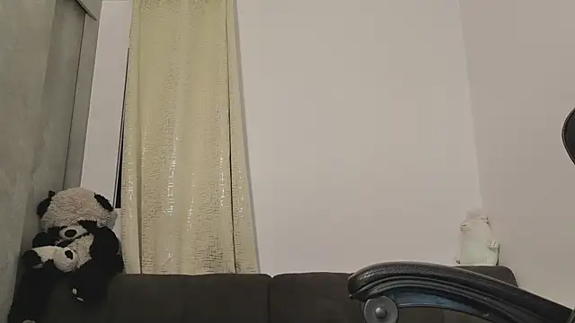 miss valery2 online show from 06/12/26, 03:49