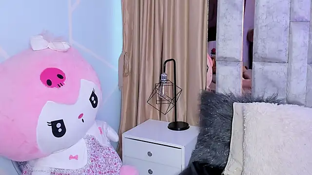 karol noa online show from 09/12/25, 11:43