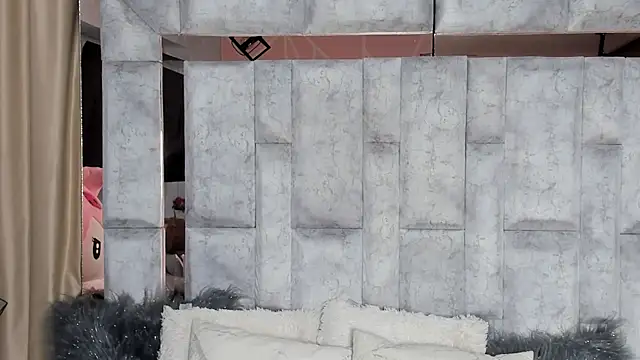 karol noa online show from 09/13/25, 11:32